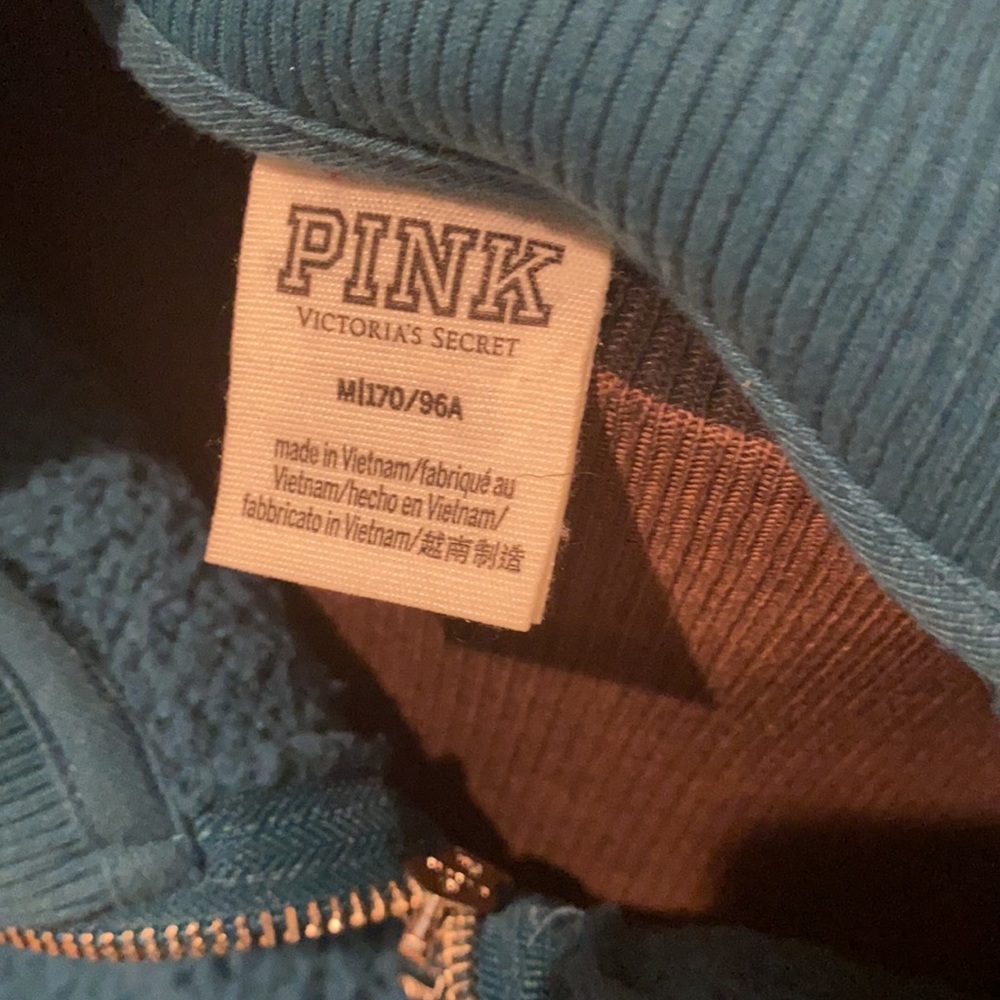 Pink Crop Micro Fleece - Picture 9 of 9